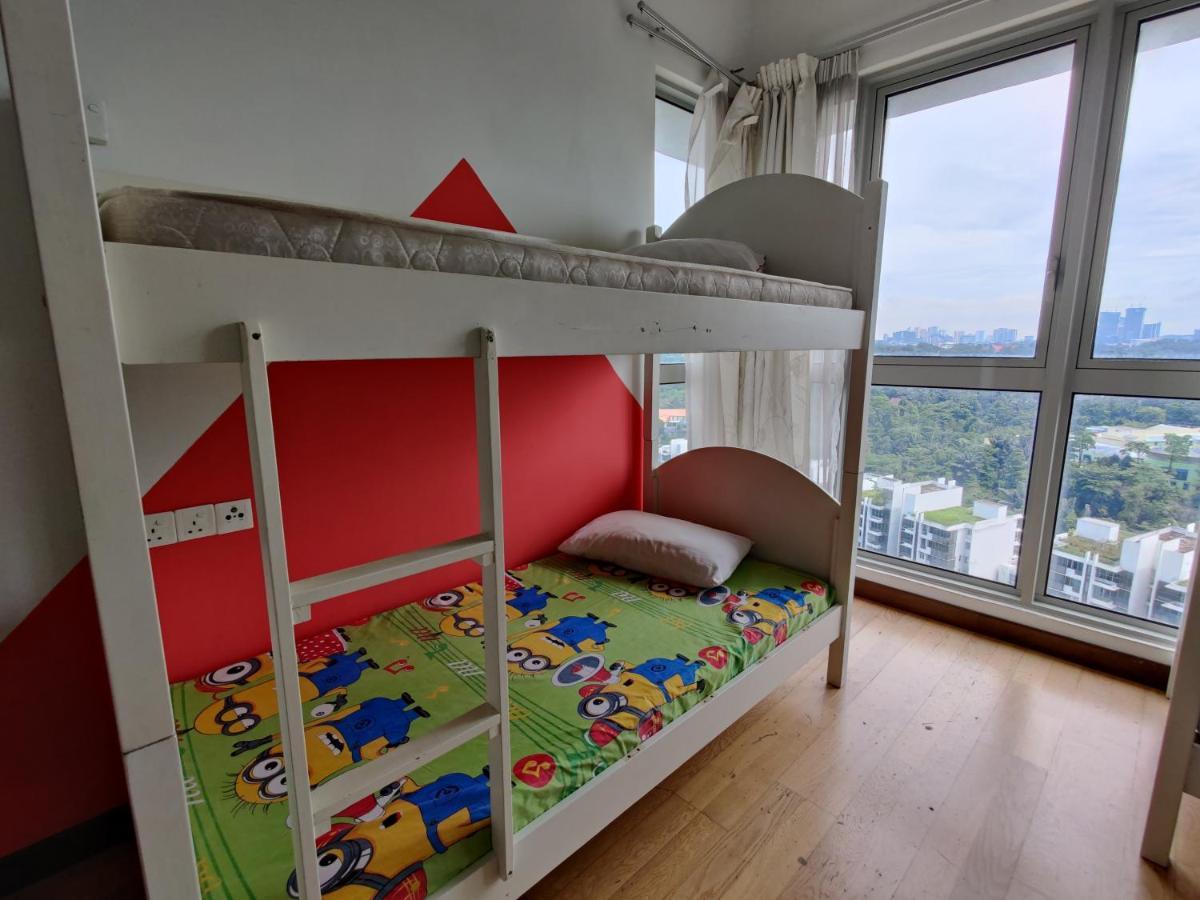 Starsbed Klcc Skyview Roof Pool Hostel Kuala Lumpur Luaran gambar